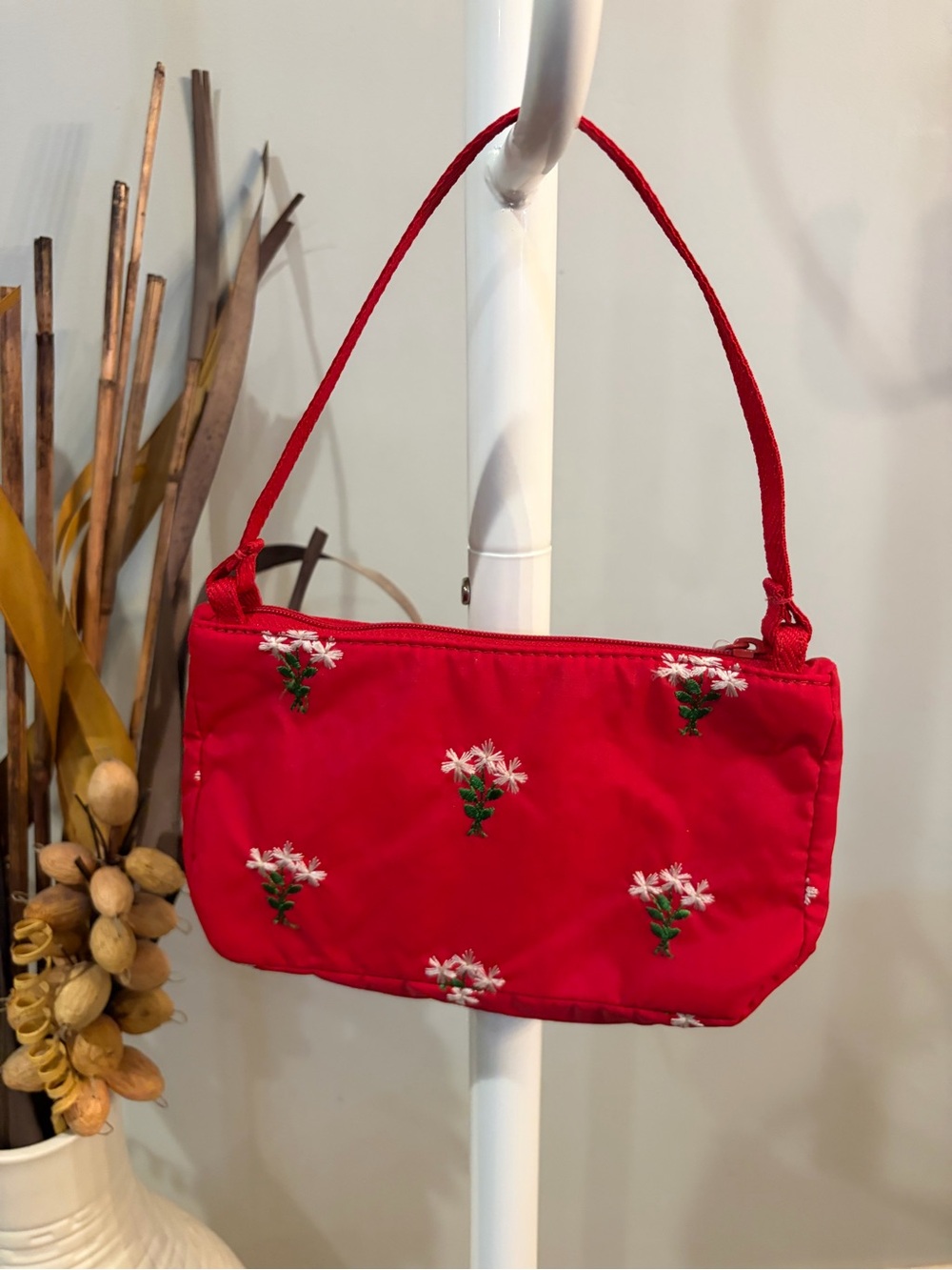 NWT ✨ Lesportsac Red Mini Shoulder Bag with White Floral Embroidery Demi tasse